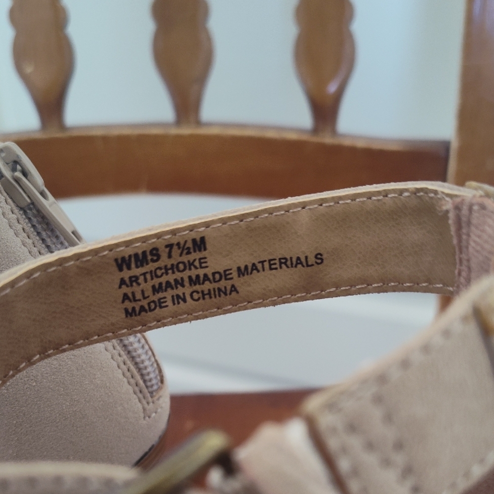 Report Taupe Strappy Stacked Block Heel Sandals with Ankle Buckle - Picture 5 of 6
